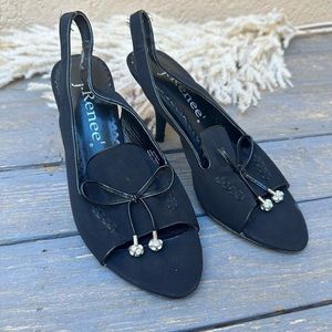 Cutest vintage bow heels